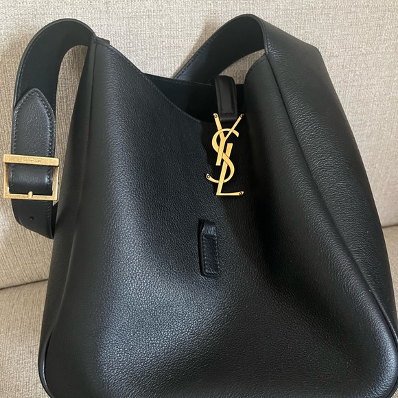 Saint Laurent Le 5 à 7 soft small- black - Picture 5 of 7